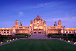 Wycieczka do Indii: Pałac Umaid Bhawan, (c) tajhotels.com