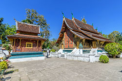 Wycieczka do Laosu:  Świątynią Złotego Miasta, Luang Prabang